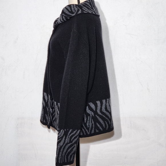 A.IDA Black and Zebra Print Wool Cardigan Sweater, Size Large - Picture 4 of 11